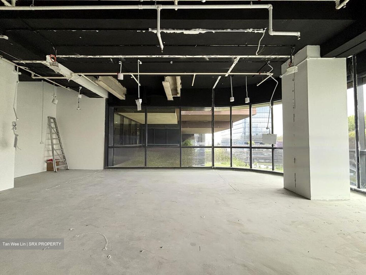 Woods Square (D25), Office #519287331